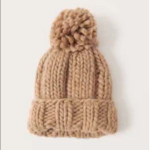 Chunky knit beanie